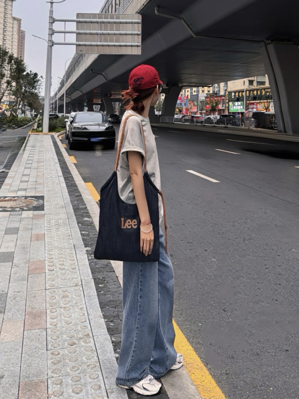 LEE 抽繩帆布包 單肩包 側背包 托特包 牛仔藍 米白 焦糖棕 深牛仔 / 預購