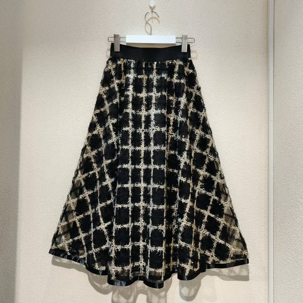 小香格紋A字圓長裙