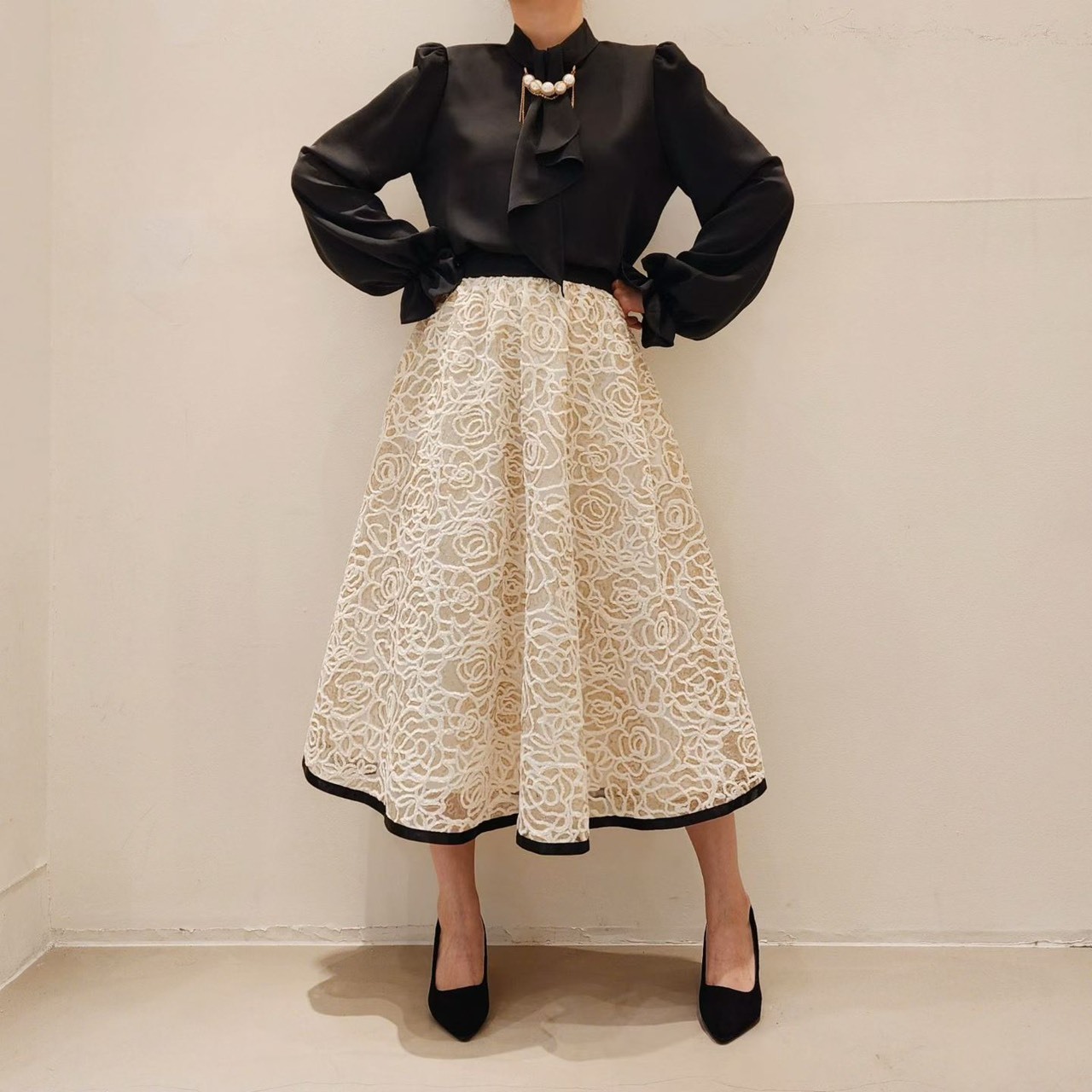 花朵紋路圓長裙