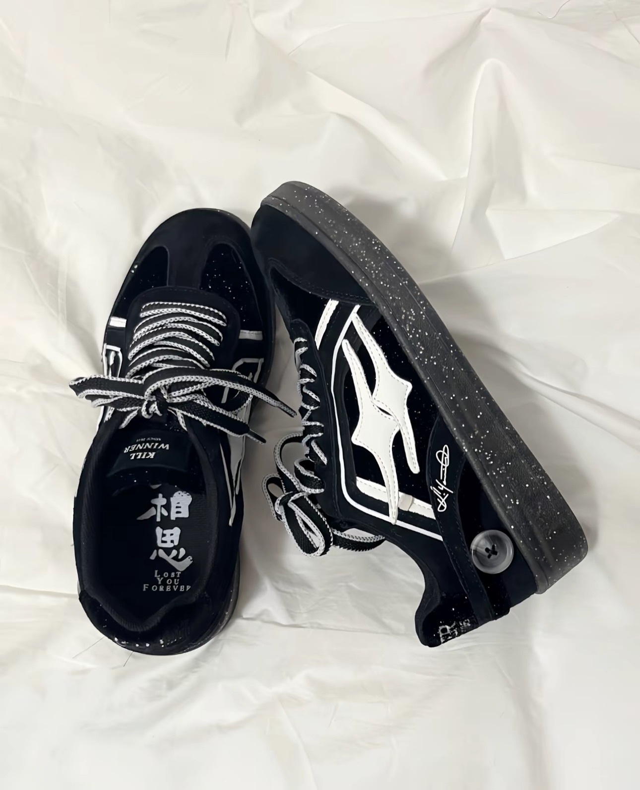 KILLWINNER SHOOTING STAR 張員瑛同款德訓鞋 黑白