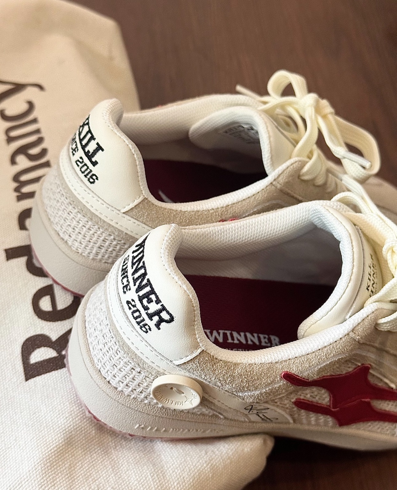 KILLWINNER SHOOTING STAR 張員瑛同款德訓鞋 米白紅