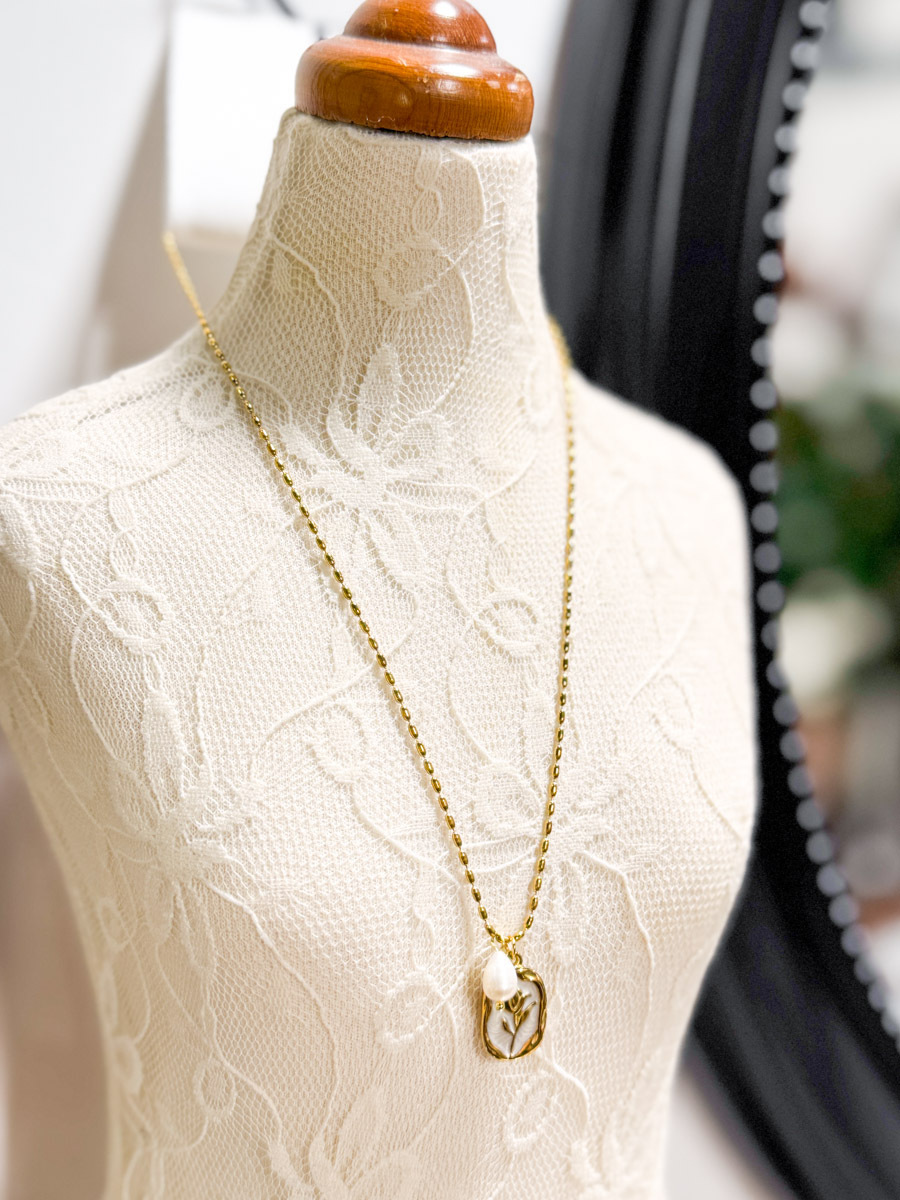 【SALE SALE SALE🔥】 韓國手工琺瑯彩淡水珍珠小吊墜頸鏈【不設退換】