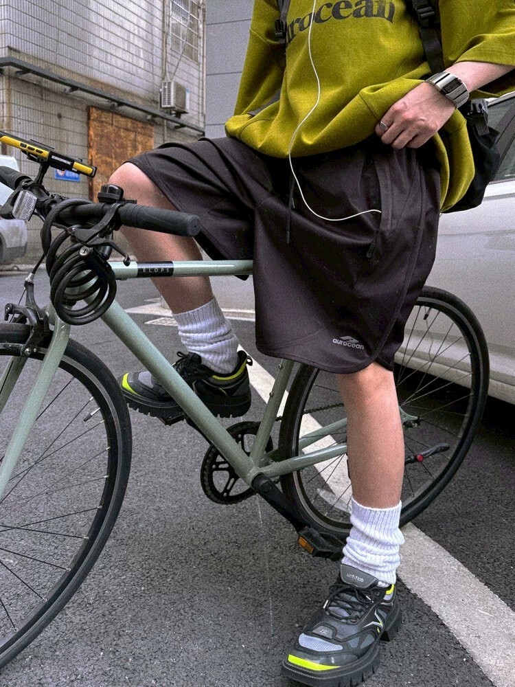 Aurocean 立體廓形剪裁 運動短褲