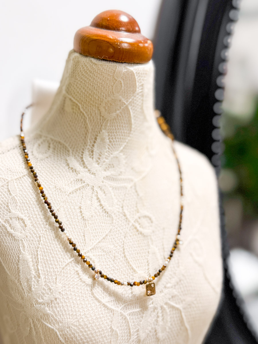 【SALE SALE SALE🔥】 韓國手工虎眼石 ・鋯石小吊墜頸鏈【不設退換】