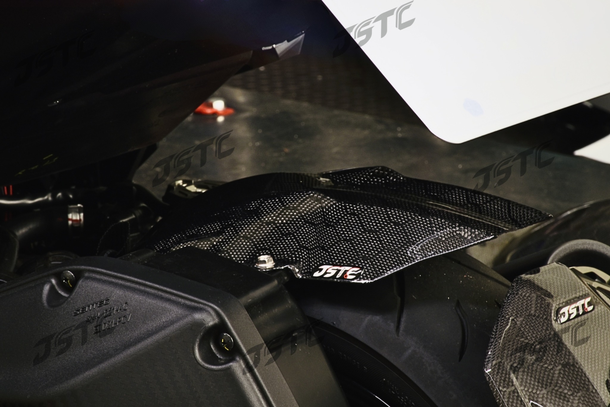 JSTC 赤焰 正碳纖維內土除 DRG1.0 / 2.0 / MMBCU