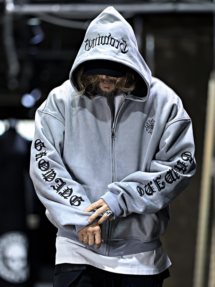 字母刺繡絨面革連帽拉鍊衫