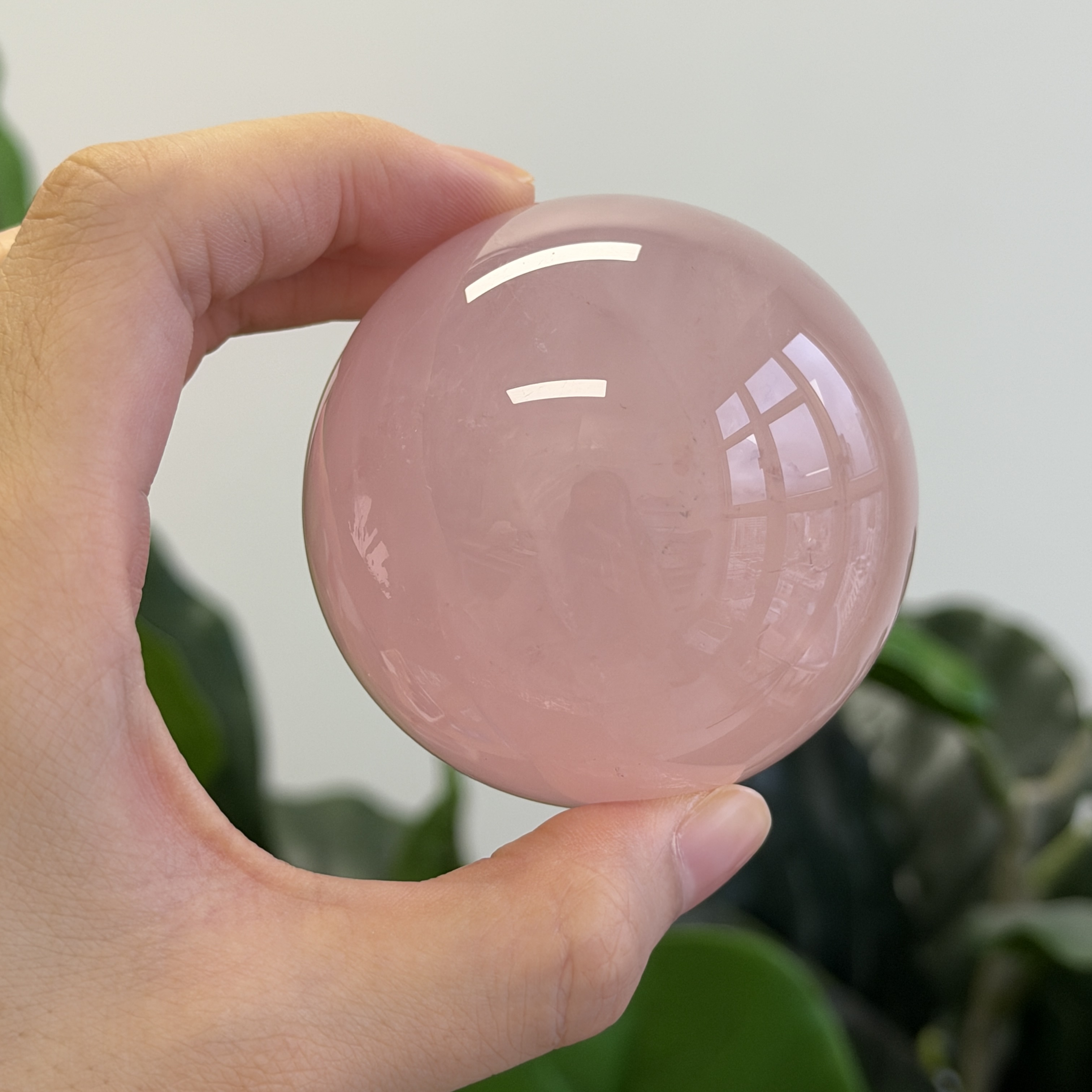 高級數粉晶球 6.2cm MP1699