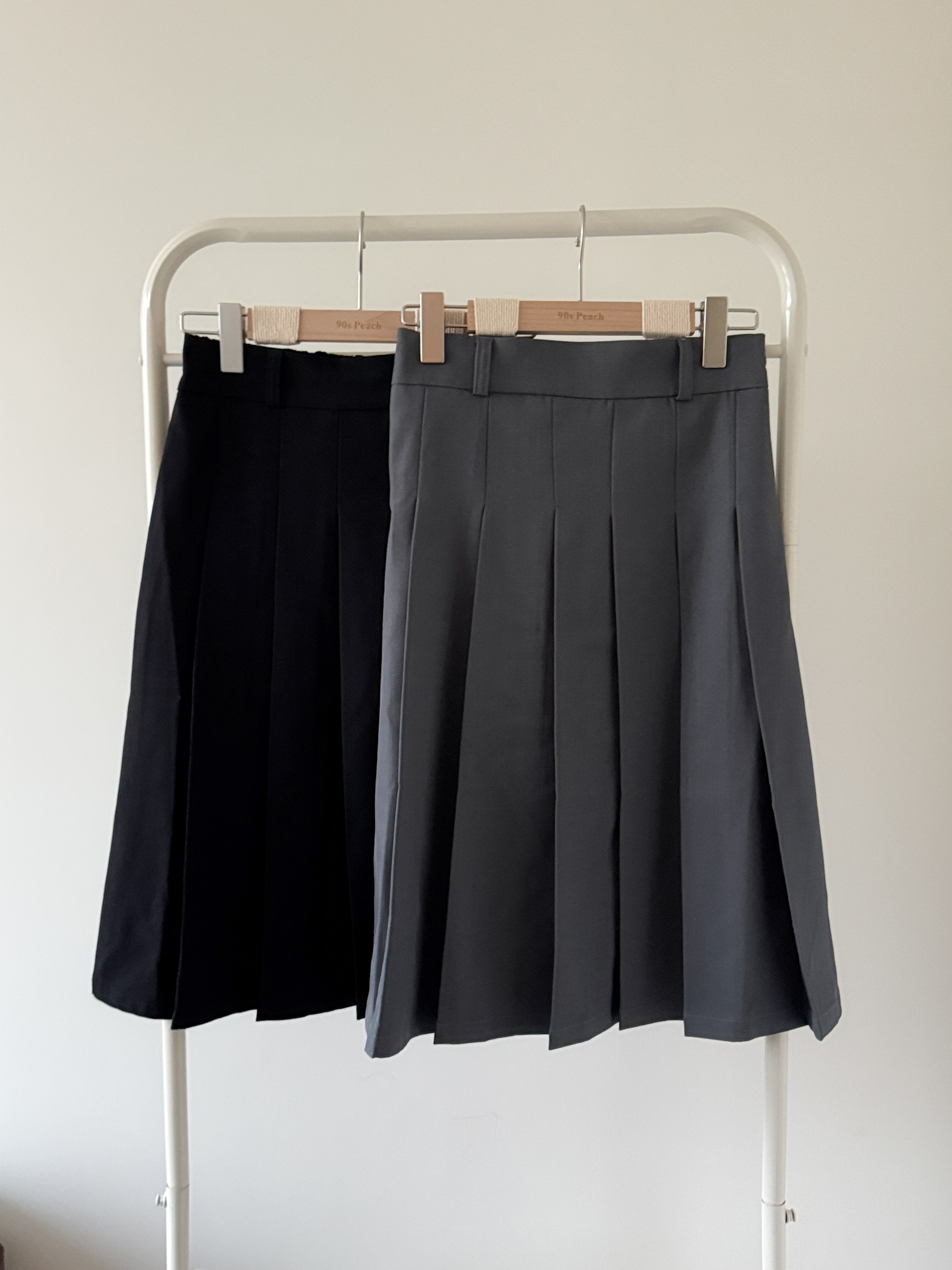 法式女孩的百摺中長裙