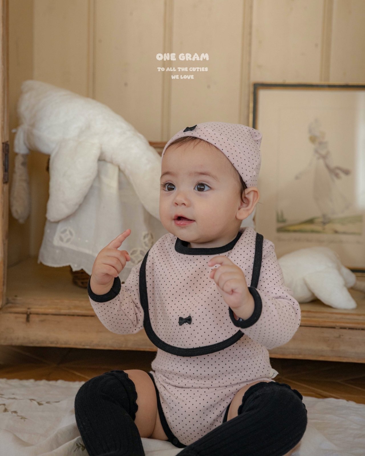 One Gram Rie Suit Set（With Bonnet&Bib）