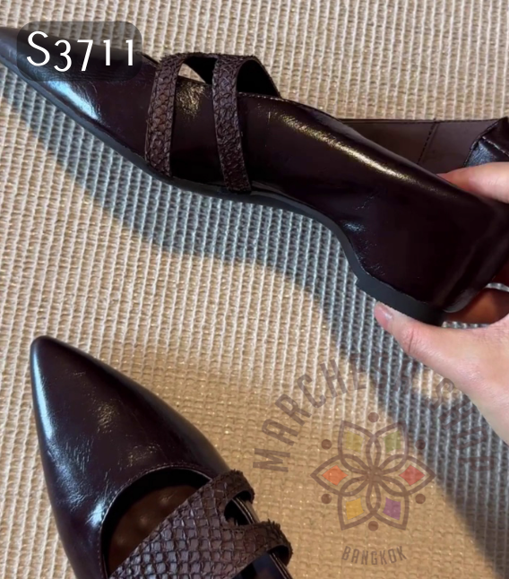 S3711 - 頭層羊皮蛇紋搭帶鏤空尖頭低踭鞋