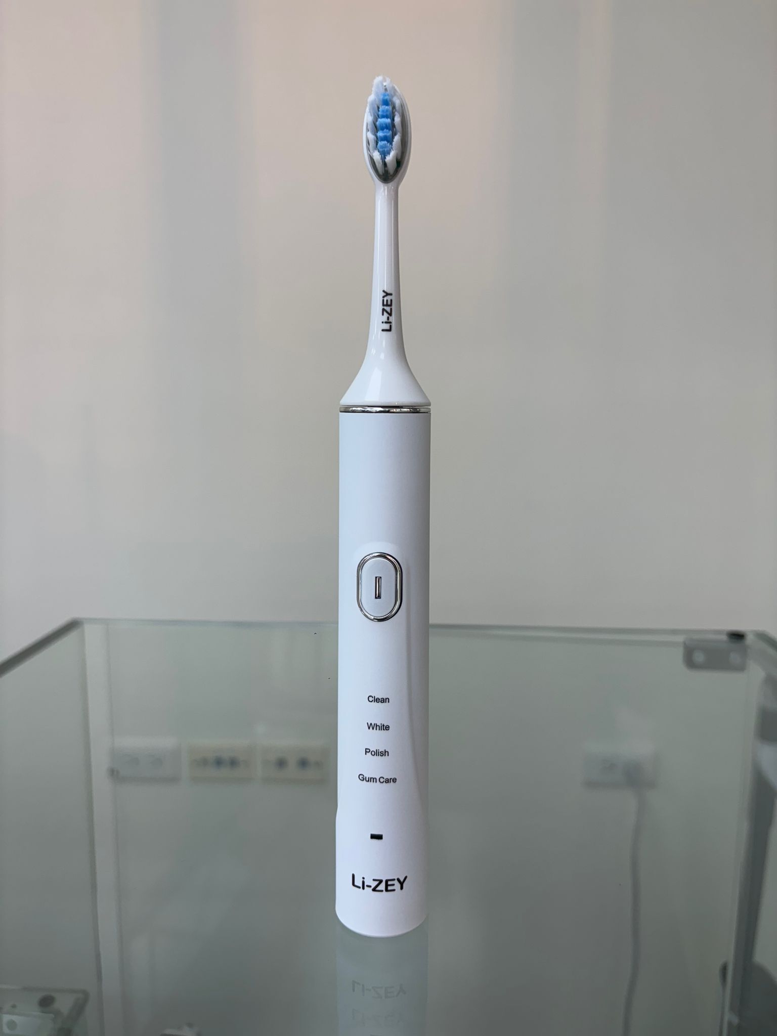 1 LI ZEY TOOTHBRUSH