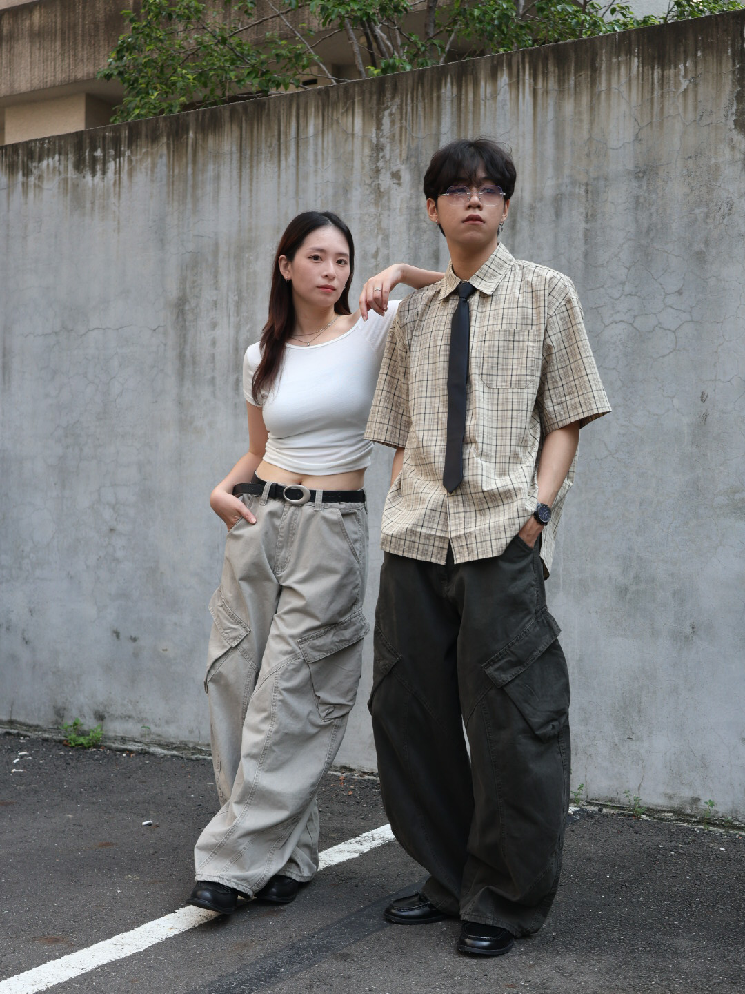 （現貨）P037 美式街頭斜切口袋拼接工裝彎刀褲