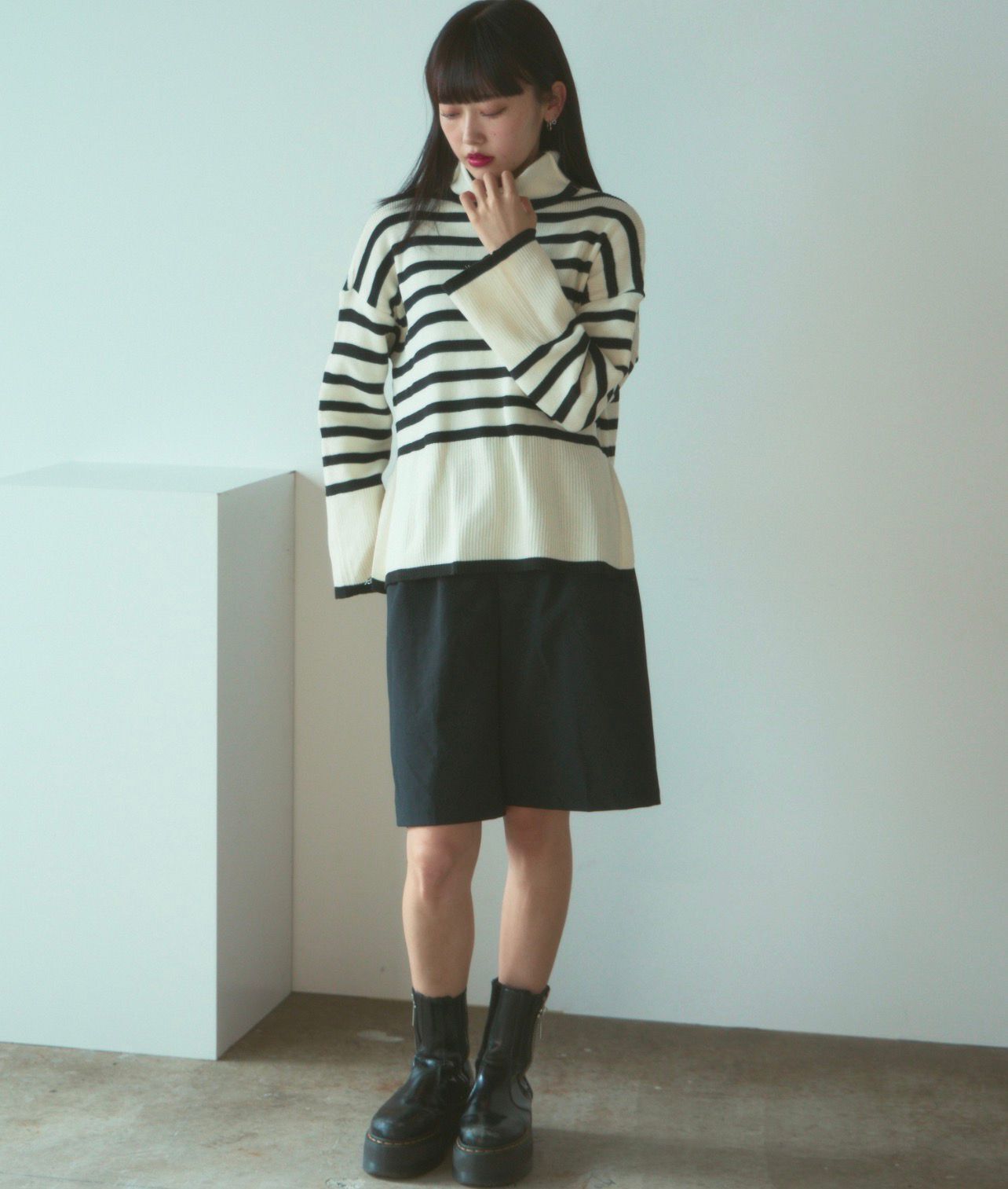 【預購】JN100603 BLANK 高領針織條紋上衣 (FREE SIZE)