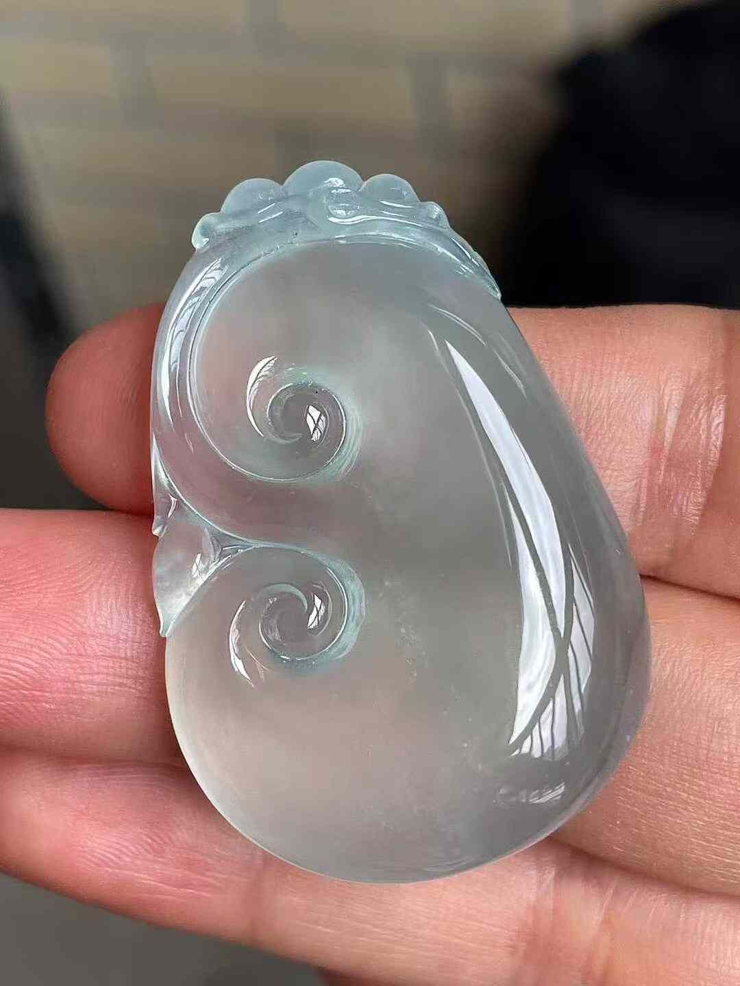 9245564 翡翠高冰如意吊墜