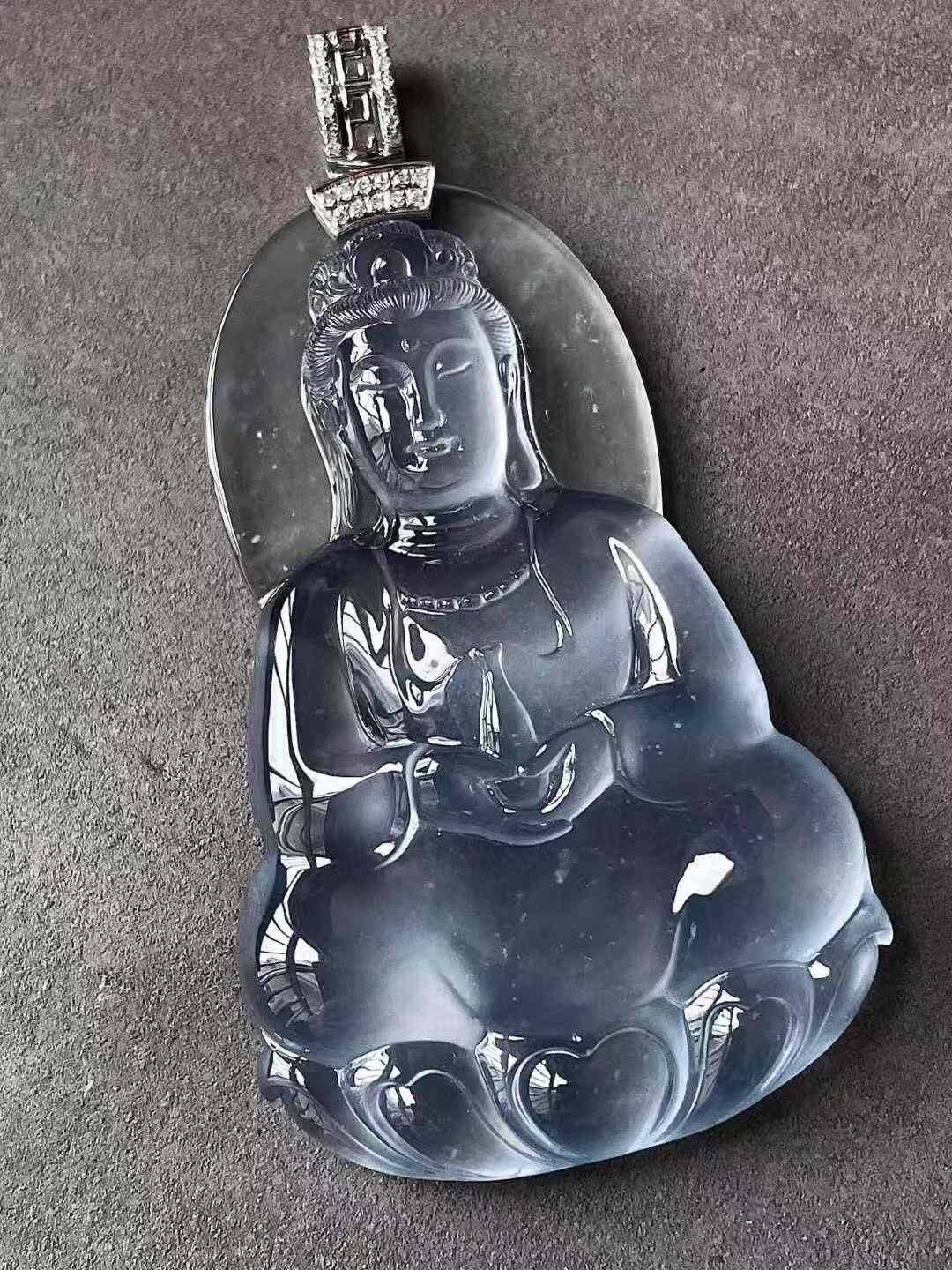 9245566 翡翠玻璃種觀音吊墜