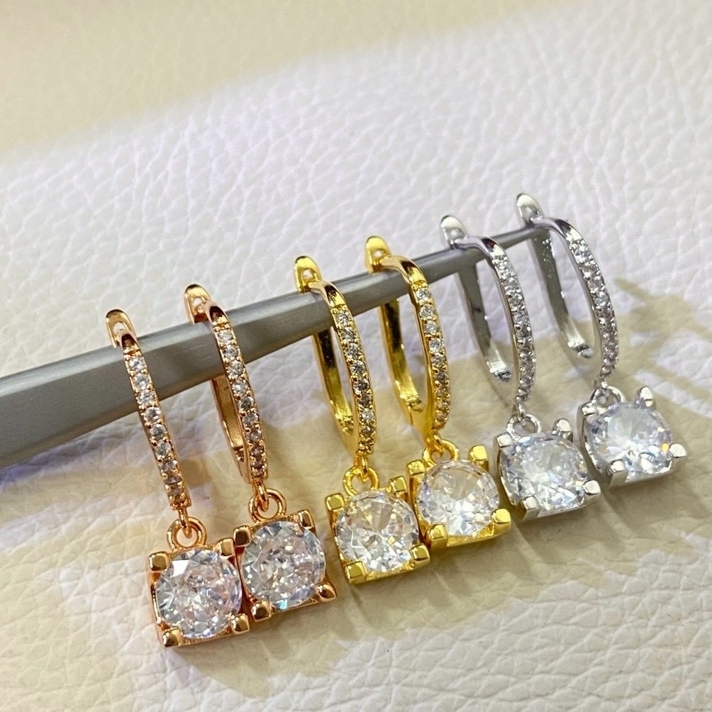 18k ct”牛頭水鑽”personalized高奢定製耳墜