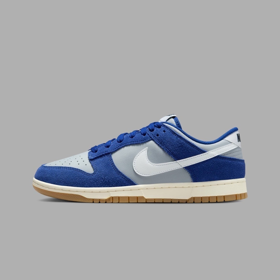 【逢甲 FUZZY】Nike Dunk Low Deep Royal Blue Gum 麂皮 藍白 IB6399-003