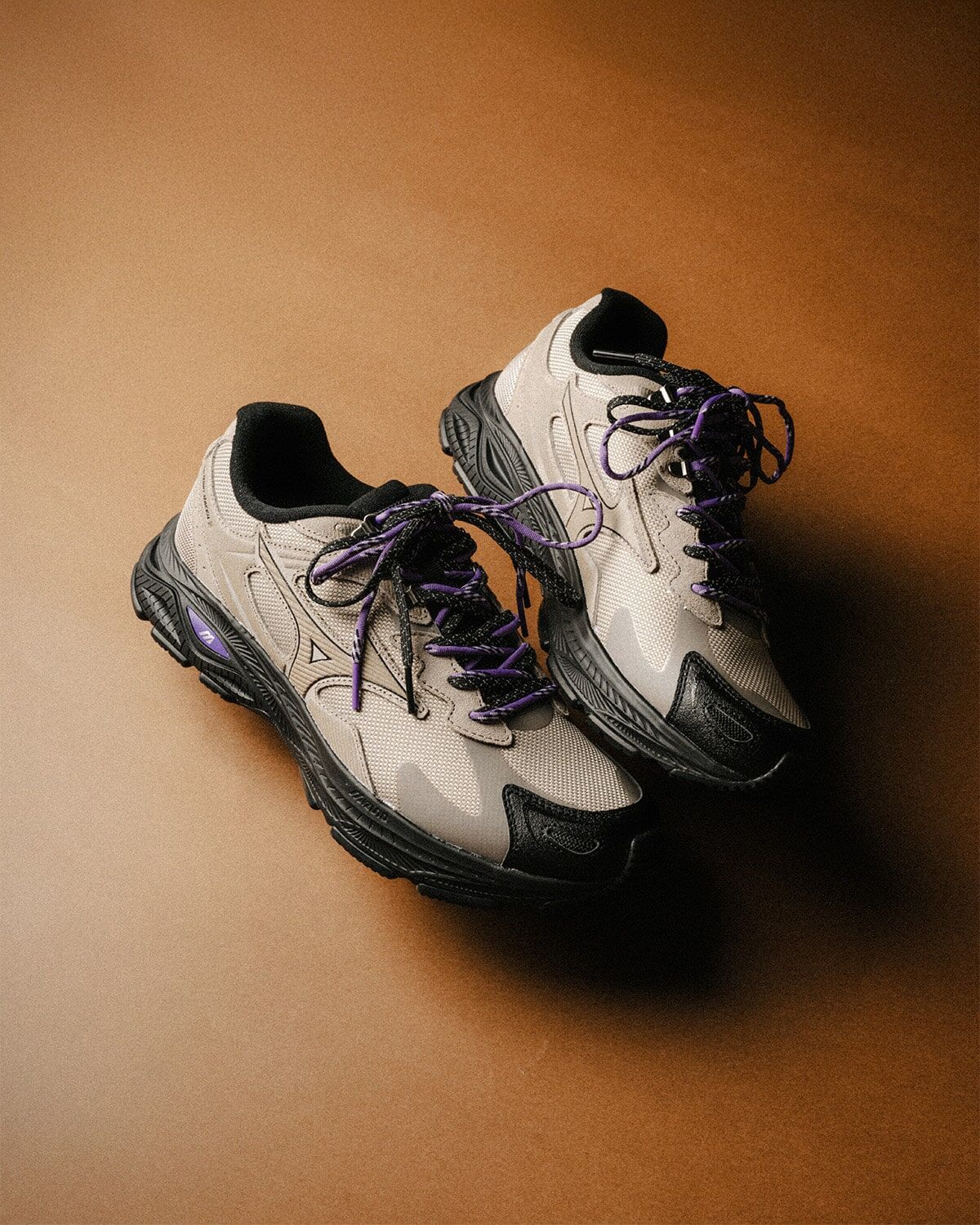 [INSTOCK] Mizuno Racer S Water Resistant Vintage Khaki | D1GH263502