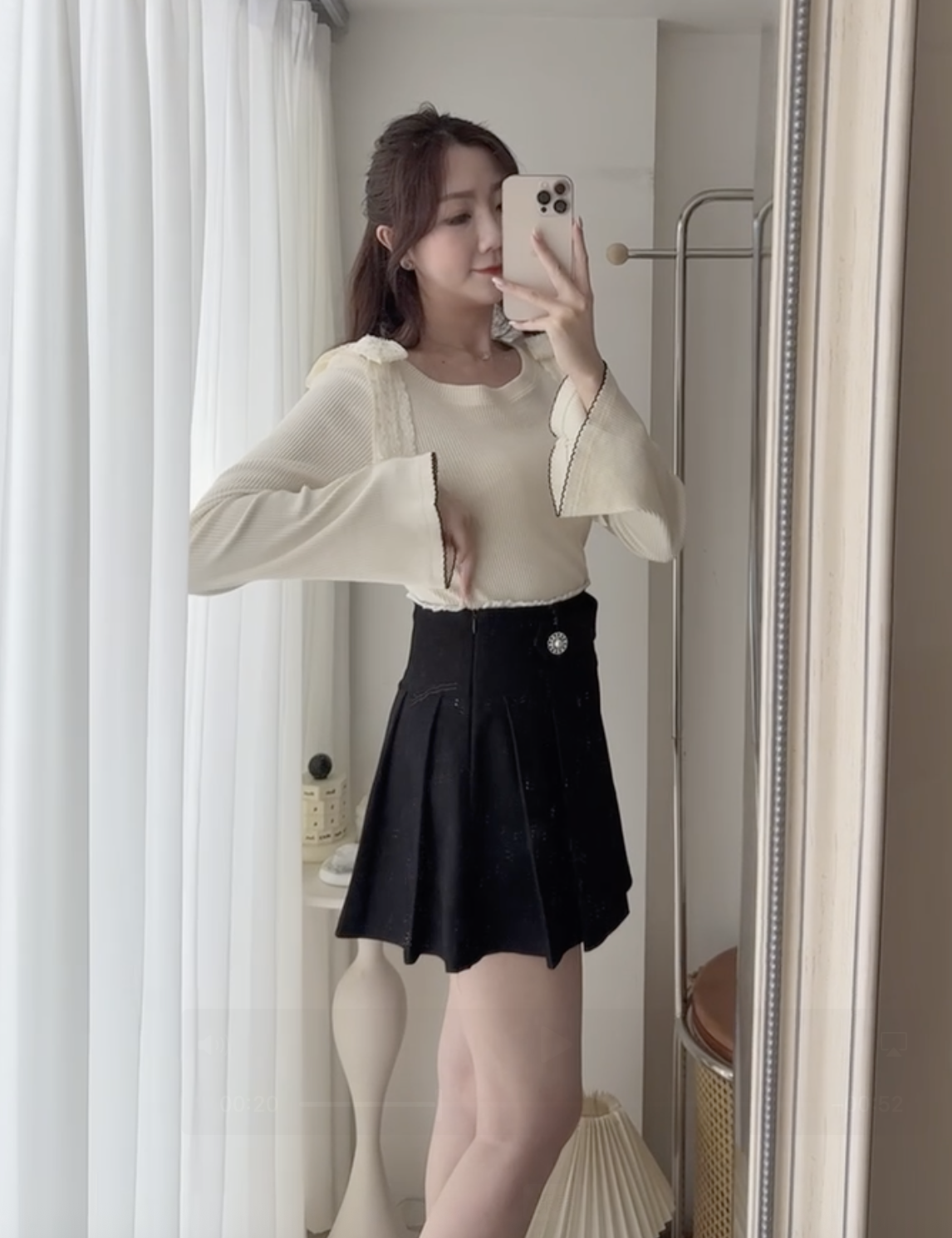 *BJ2 MADE SERIES* THE SLIM FIT BLOSSOM BUTTON PLEATED DENIM SKIRT LIVE 1004