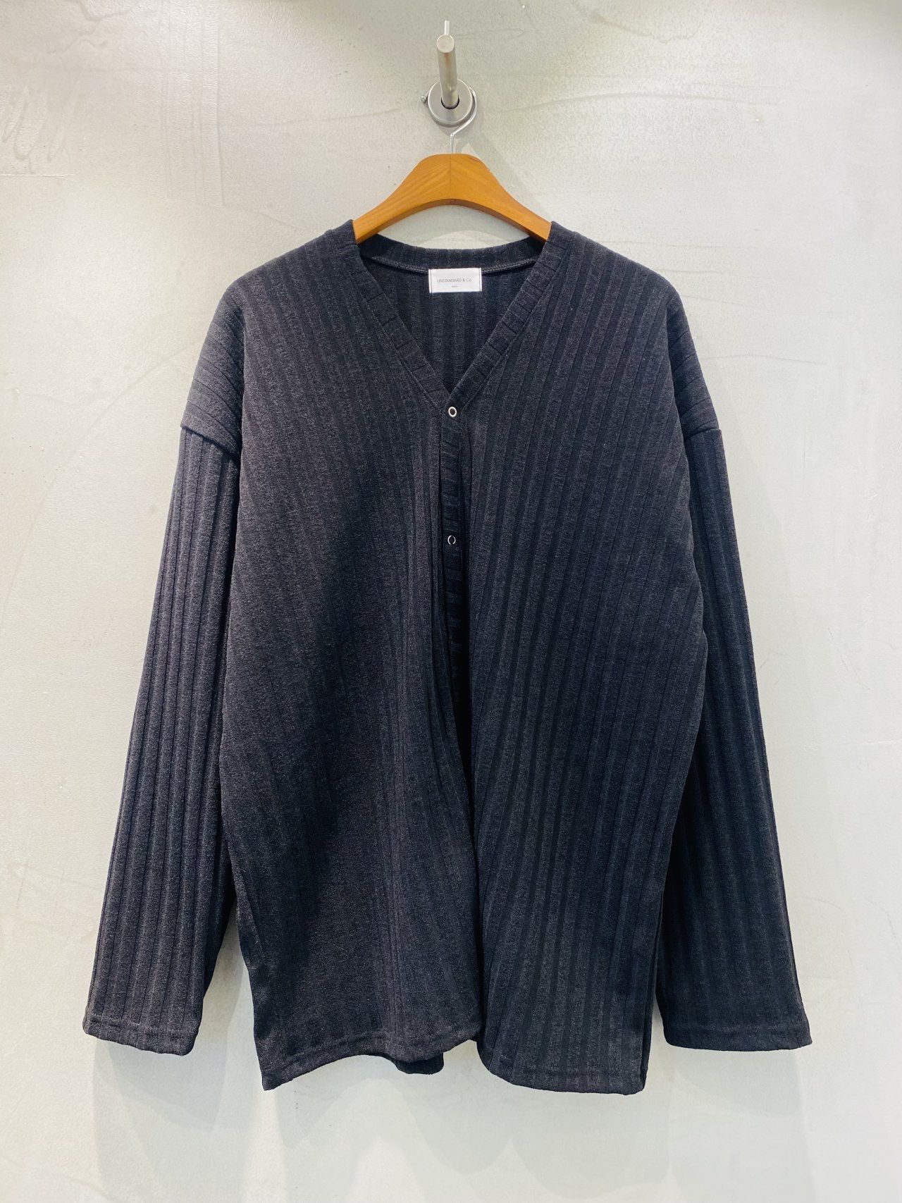 暗直紋開胸針織線外套 UNSTANDARD-128JK