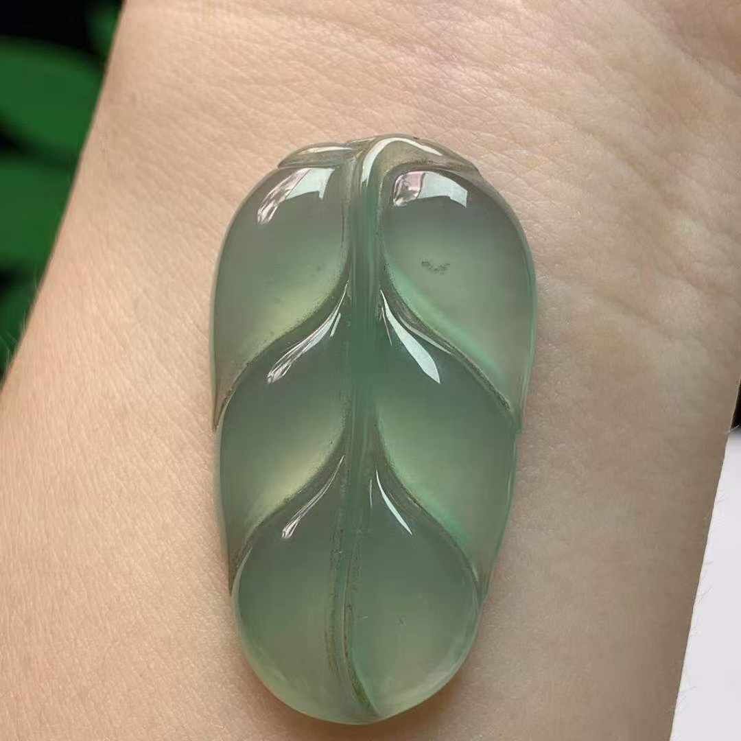 924347 翡翠冰種晴底葉子