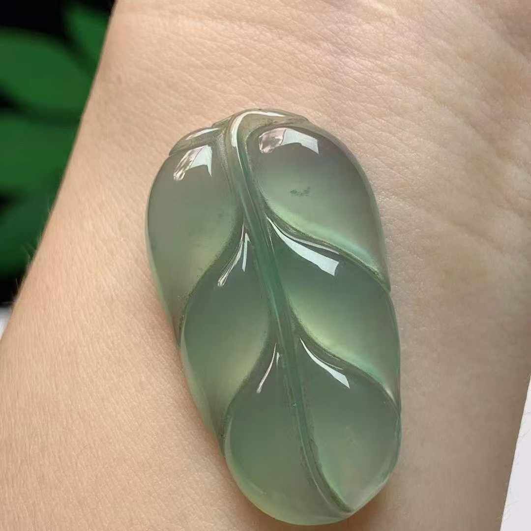 924347 翡翠冰種晴底葉子