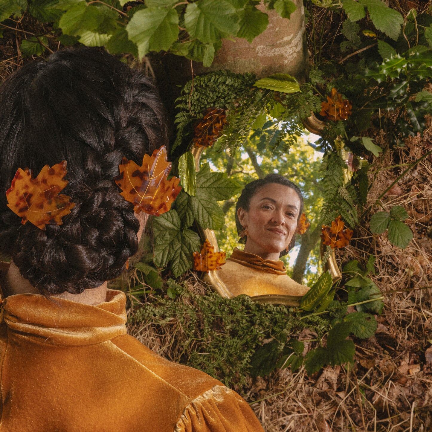 MAPLE LEAF HAIR CLAW｜Coucou Suzette