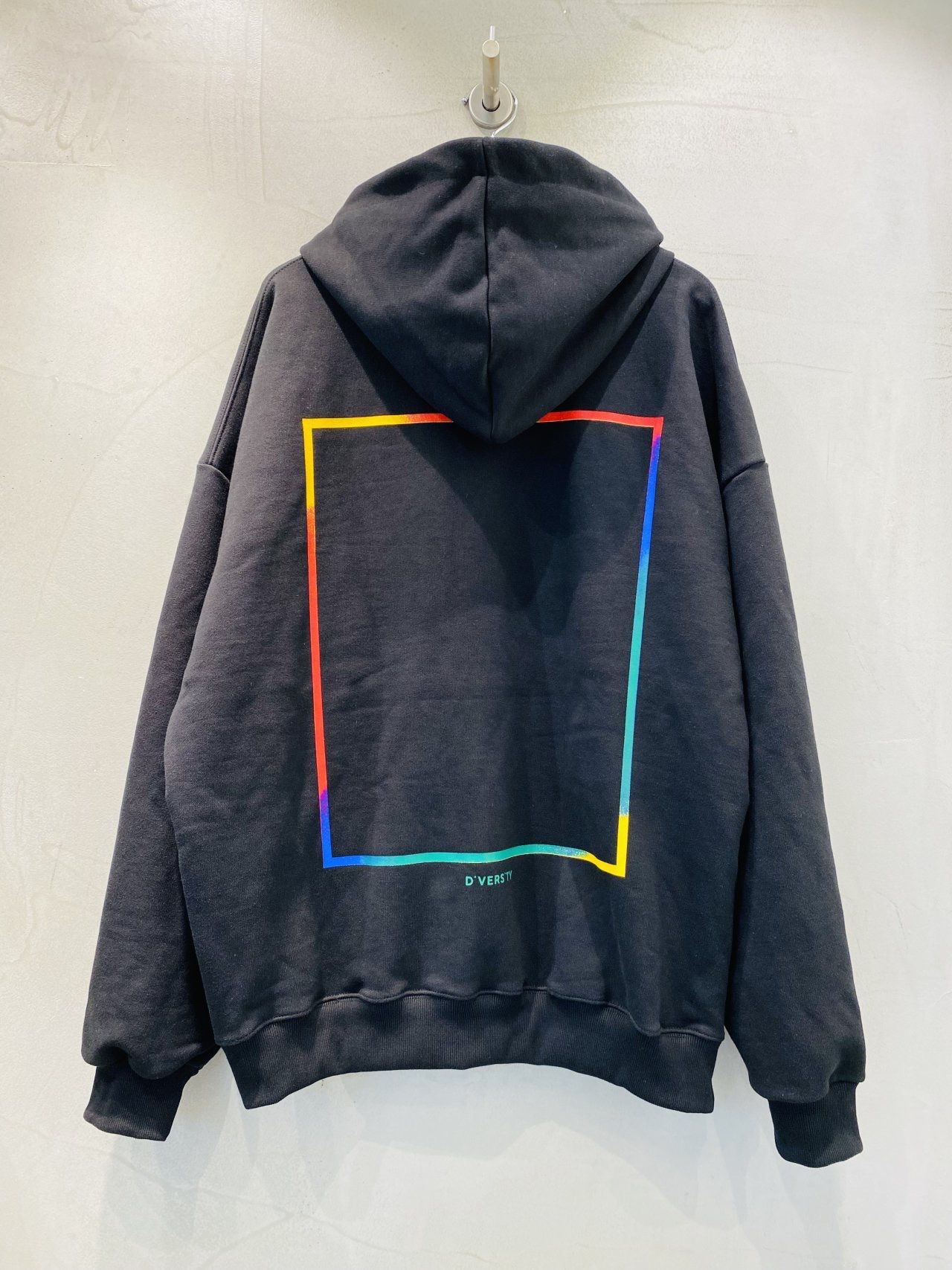 OverSize英文字圖案連帽衛衣 UNSTANDARD-131T