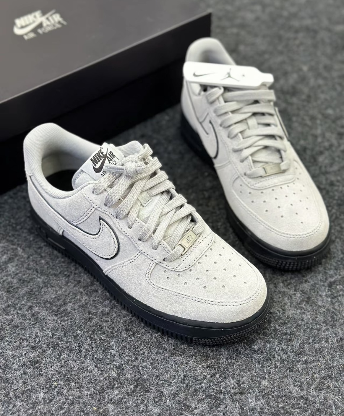 Nike AIR FORCE 1 麂皮灰 國外限定 HQ1966001