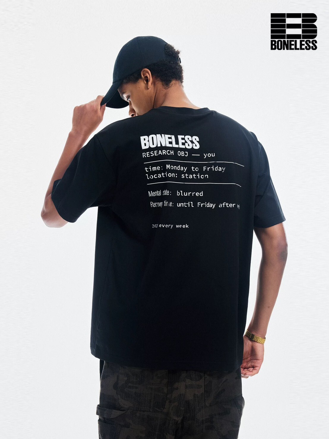 BONELESS 做舊 品牌字體排版 短袖