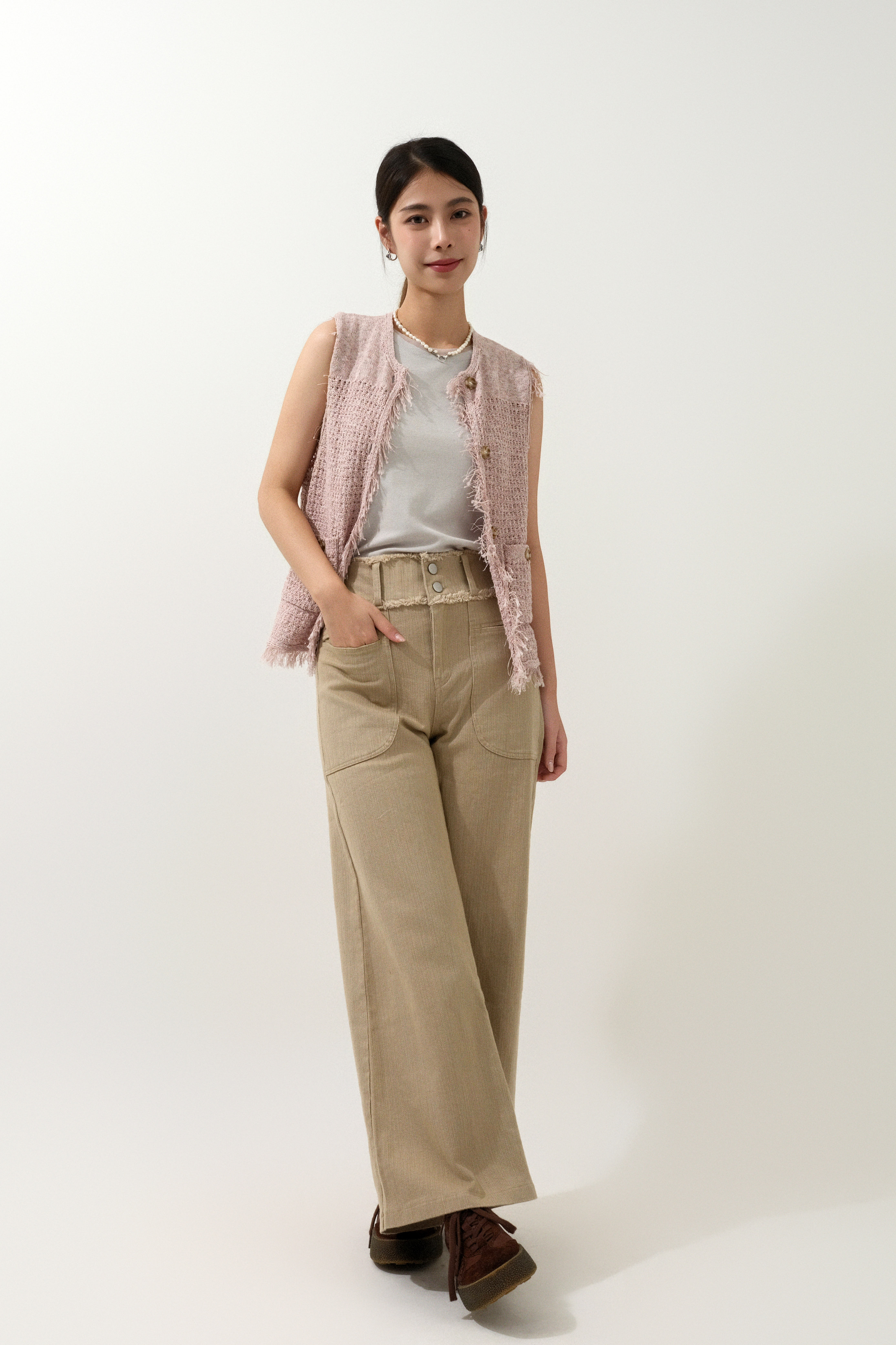 蘇蘇邊針織背心外套 (預購產品）