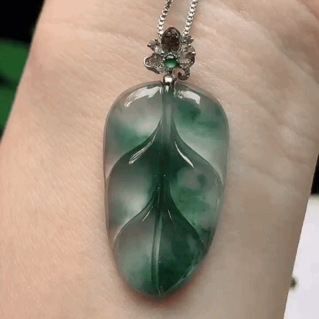 924335 翡翠冰種飄花葉子