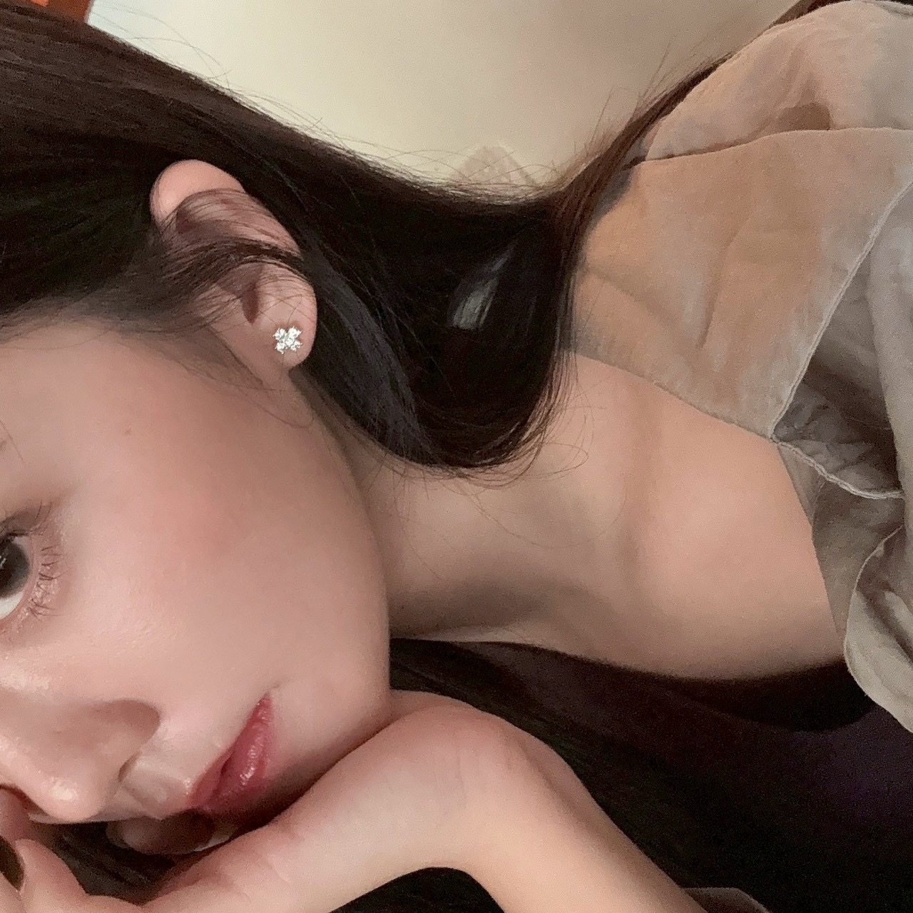 mini金鑽四葉草點綴鑽小耳釘