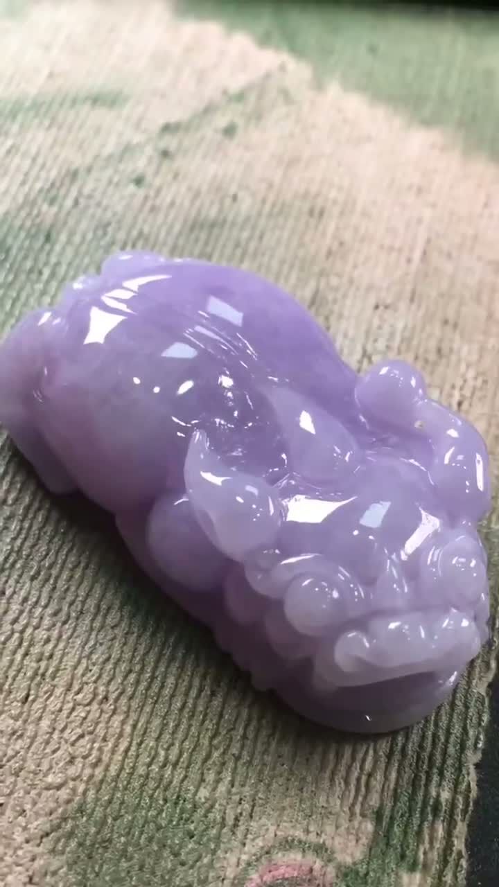 924337 翡翠大貔貅