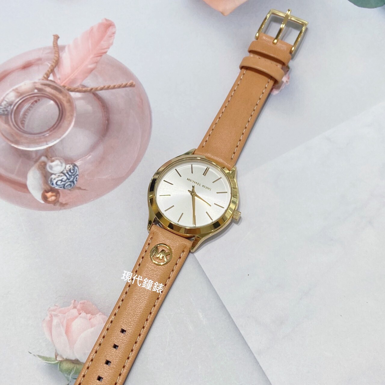 【MICHAEL KORS】簡約時尚logo皮帶女錶MK7533 37mm 現代鐘錶