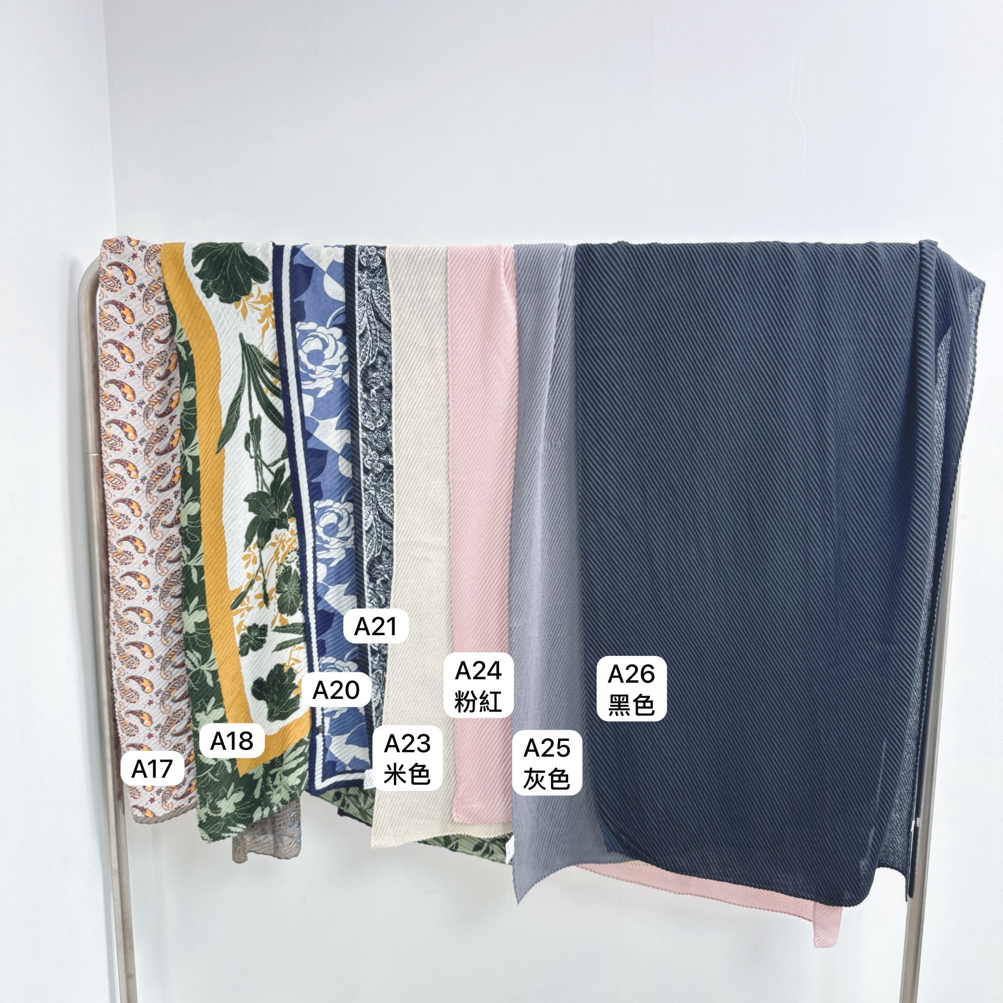 斜壓紋圍巾 (A17-A18, A20-A21, A23-A26)