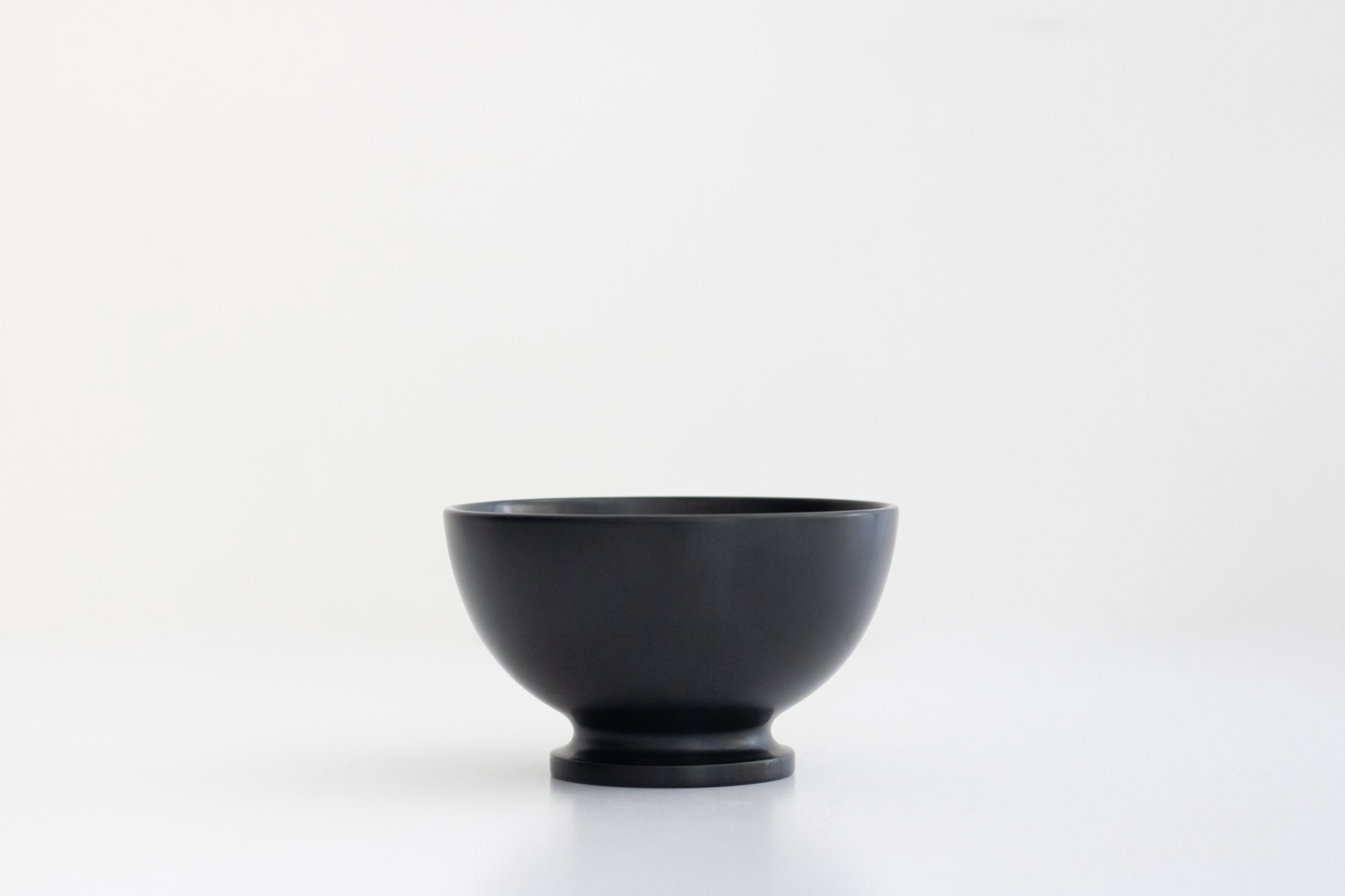 +g 猿山修 - 天雲/角高台碗 S 炭研/黑