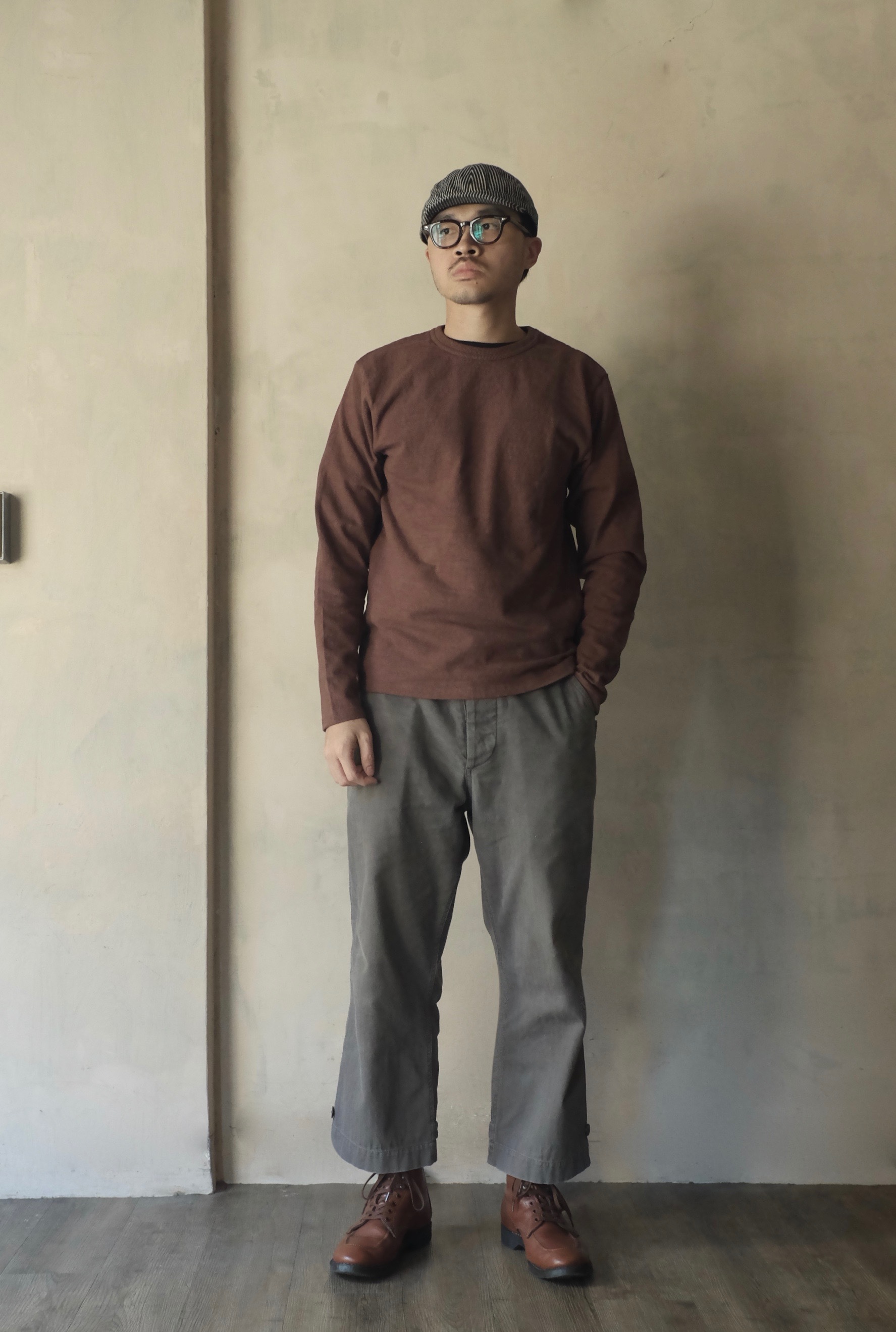 UES NO.8 SLUB NEP LONG SLEEVE T-SHIRT / COFFEE