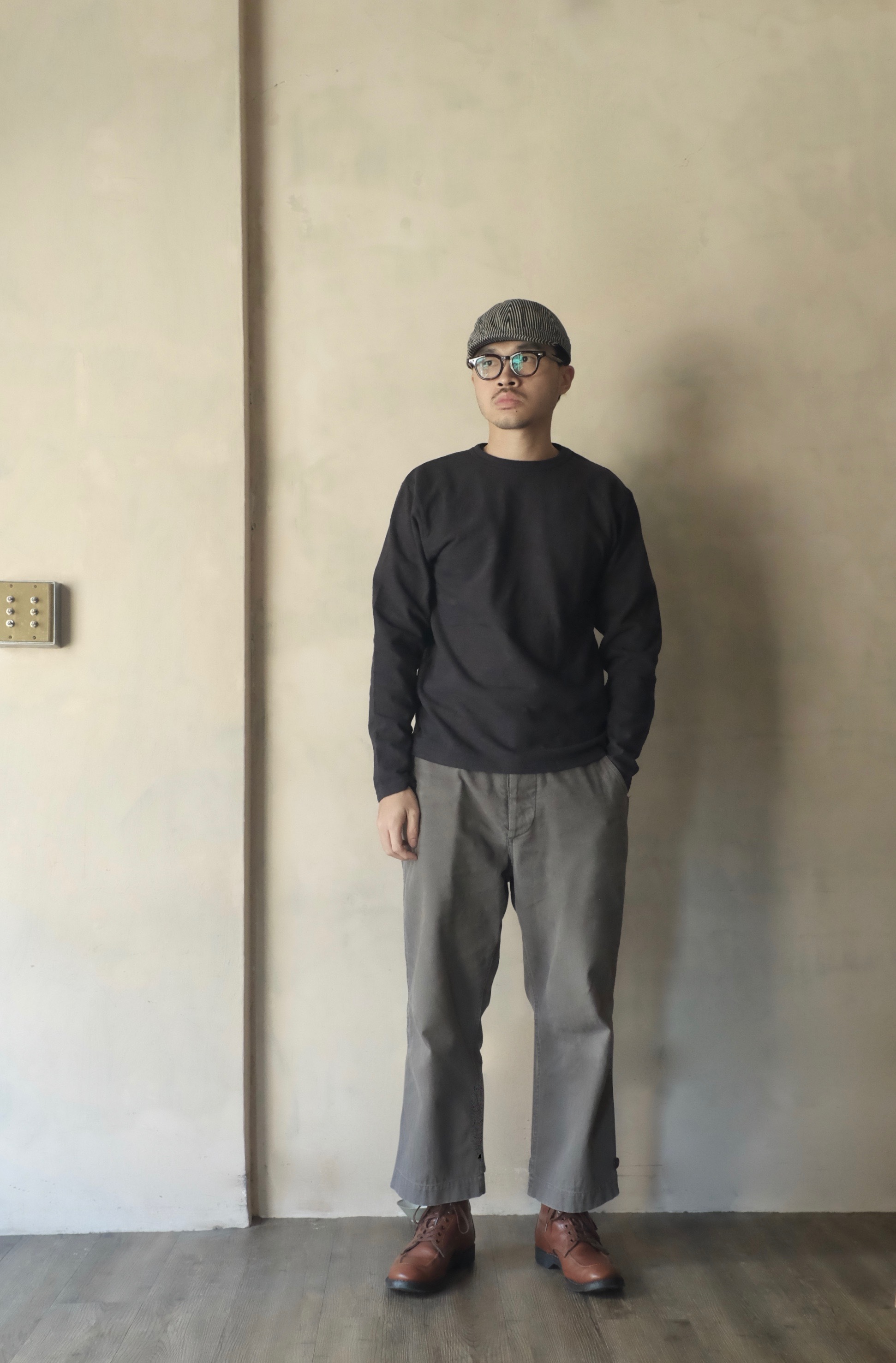 UES No.8 SLUB NEP LONG SLEEVE T-SHIRT / Black