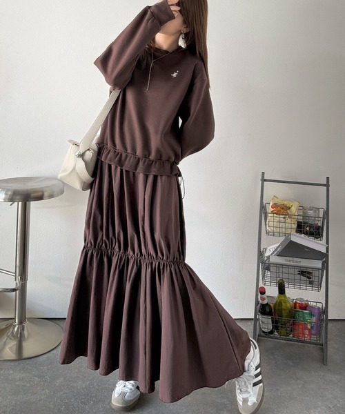 日本🇯🇵連線 Classical Elf 刺繡抽繩連身裙 刺繡 下擺抽繩 羊毛襯裡 長裙 連身裙 洋裝 3色(任買兩件711免運)/預購