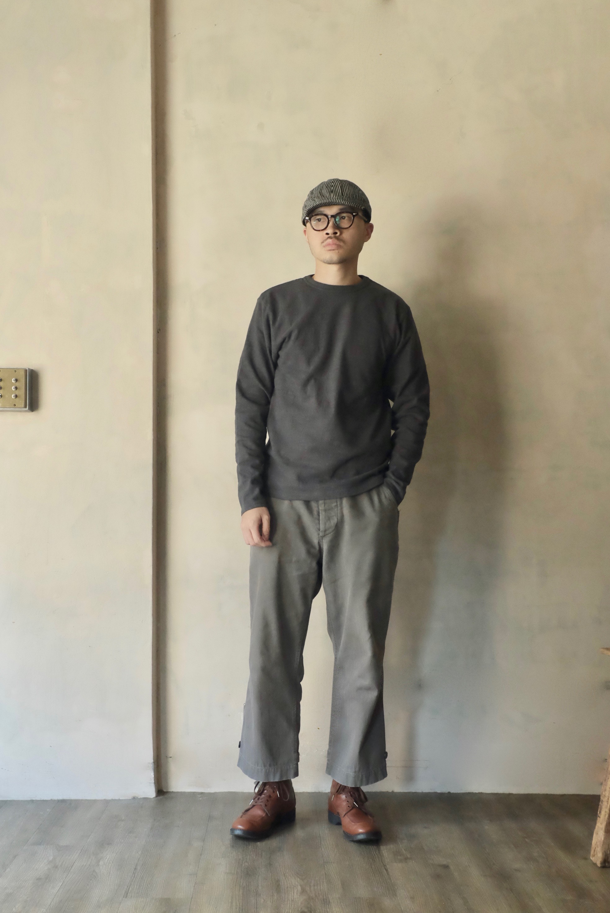 UES NO.8 SLUB NEP LONG SLEEVE T-SHIRT / STEEL GRAY
