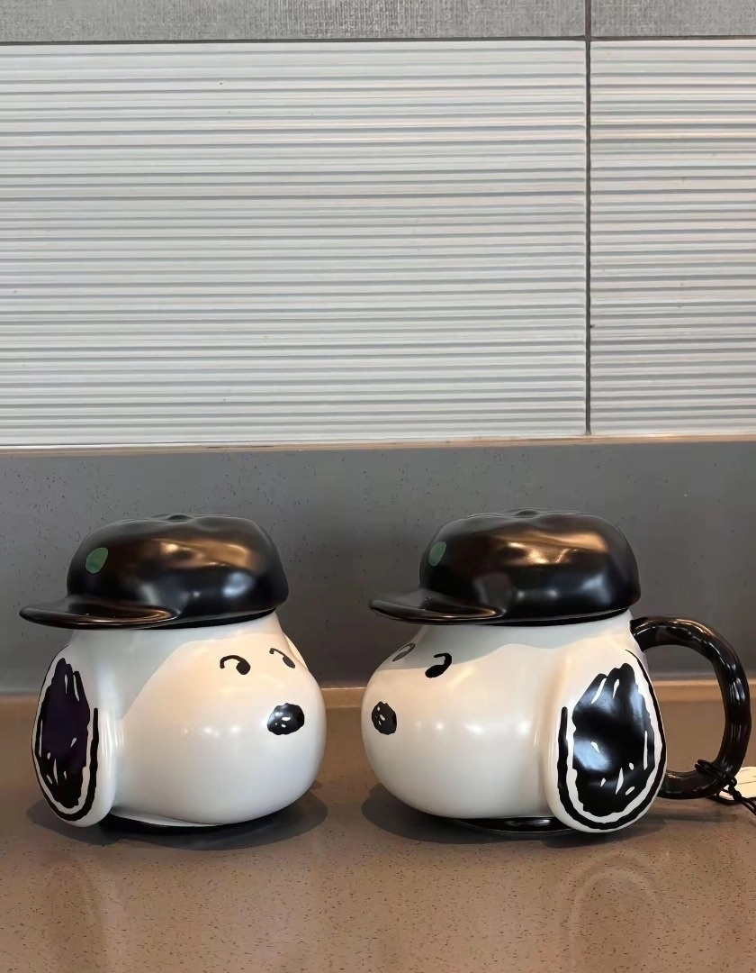 代購-<1000元左右交換禮物>Starbucks星巴克 X SNOOPY 聯名款 馬克杯 JOE KIND SNOOPY臉部立體形象 355ml