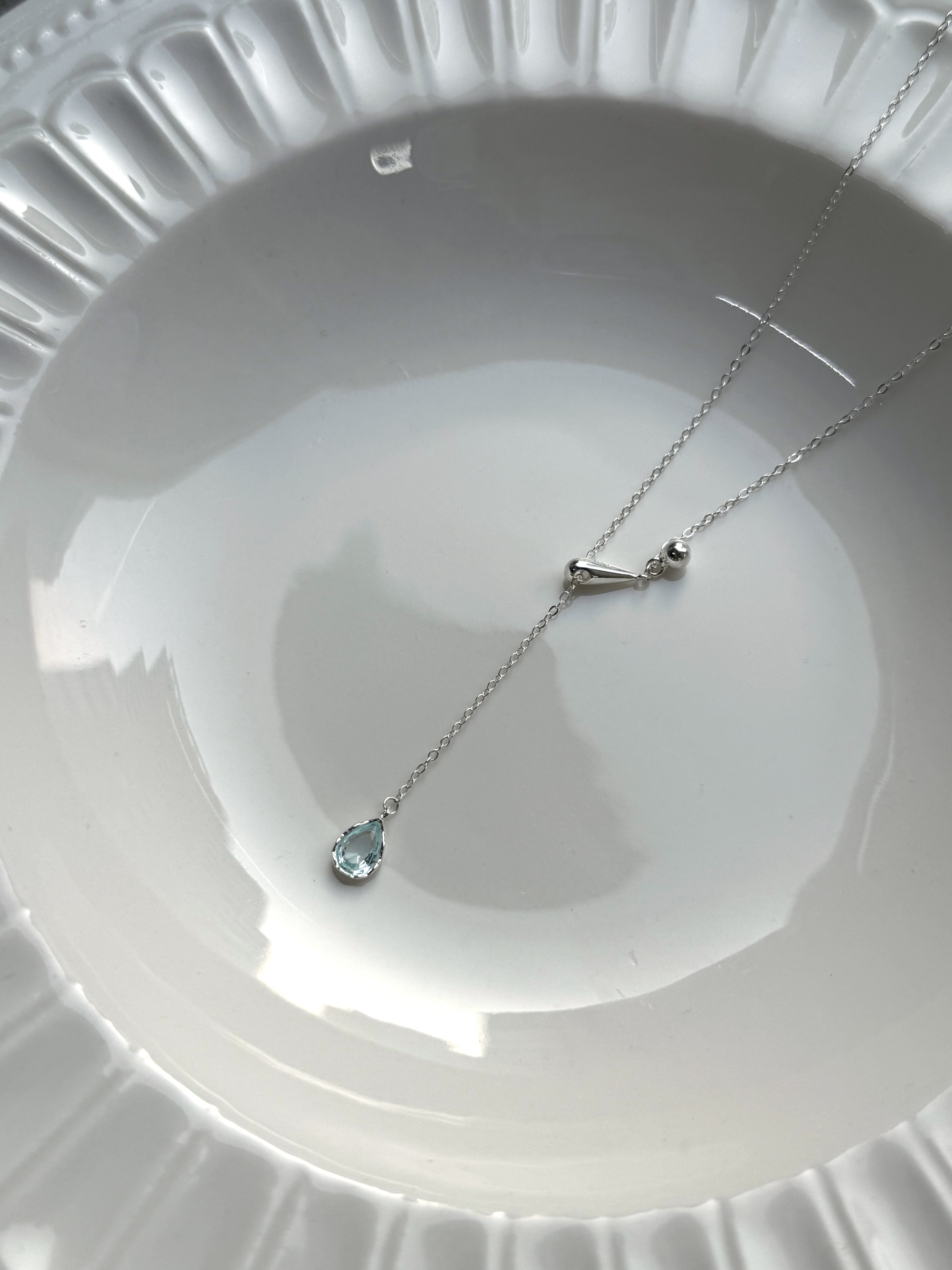 Soulmira｜藍色碎星💧水滴鋯石項鍊（鋯石+925銀）