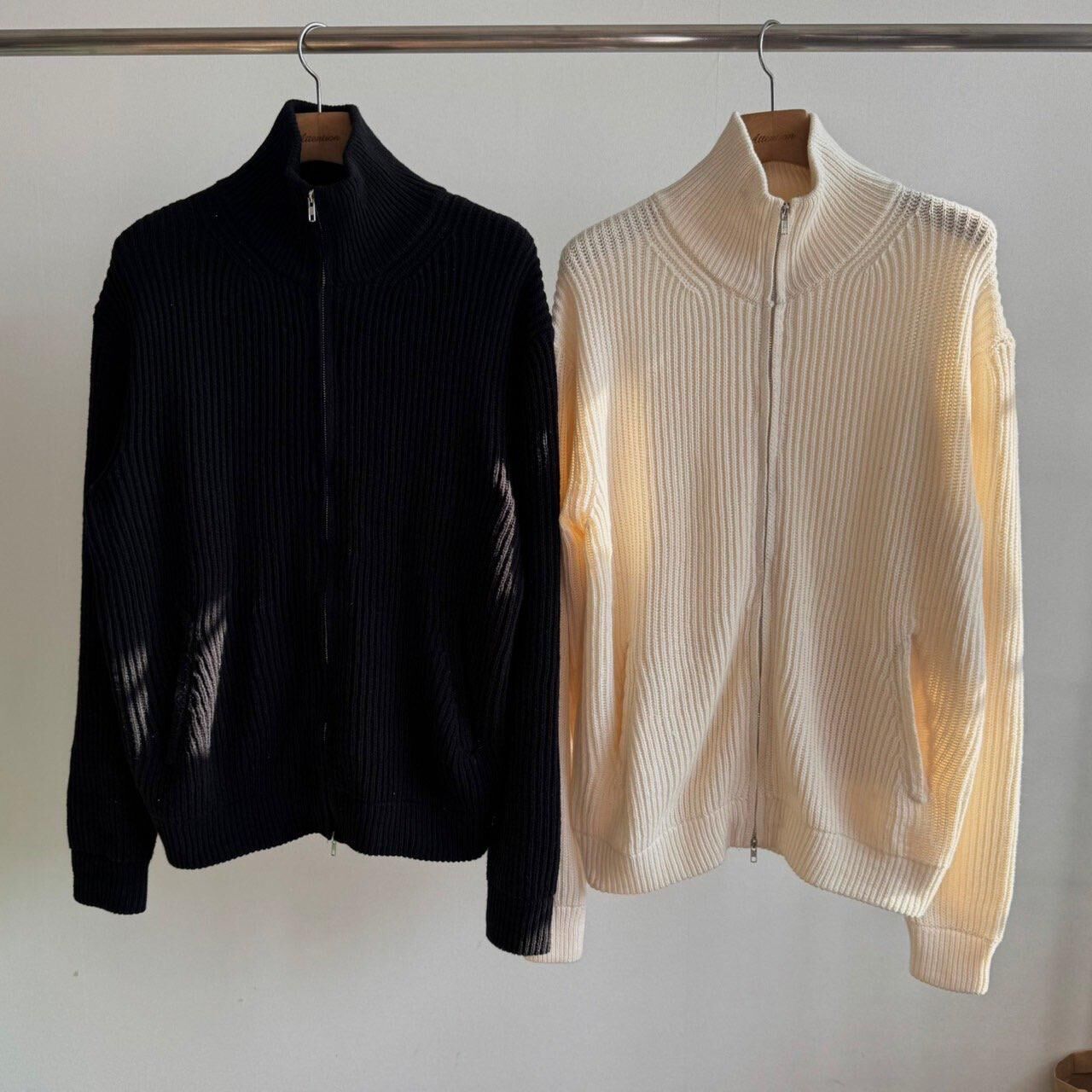 企領暗直紋拉鍊針織外套 BY-442JK