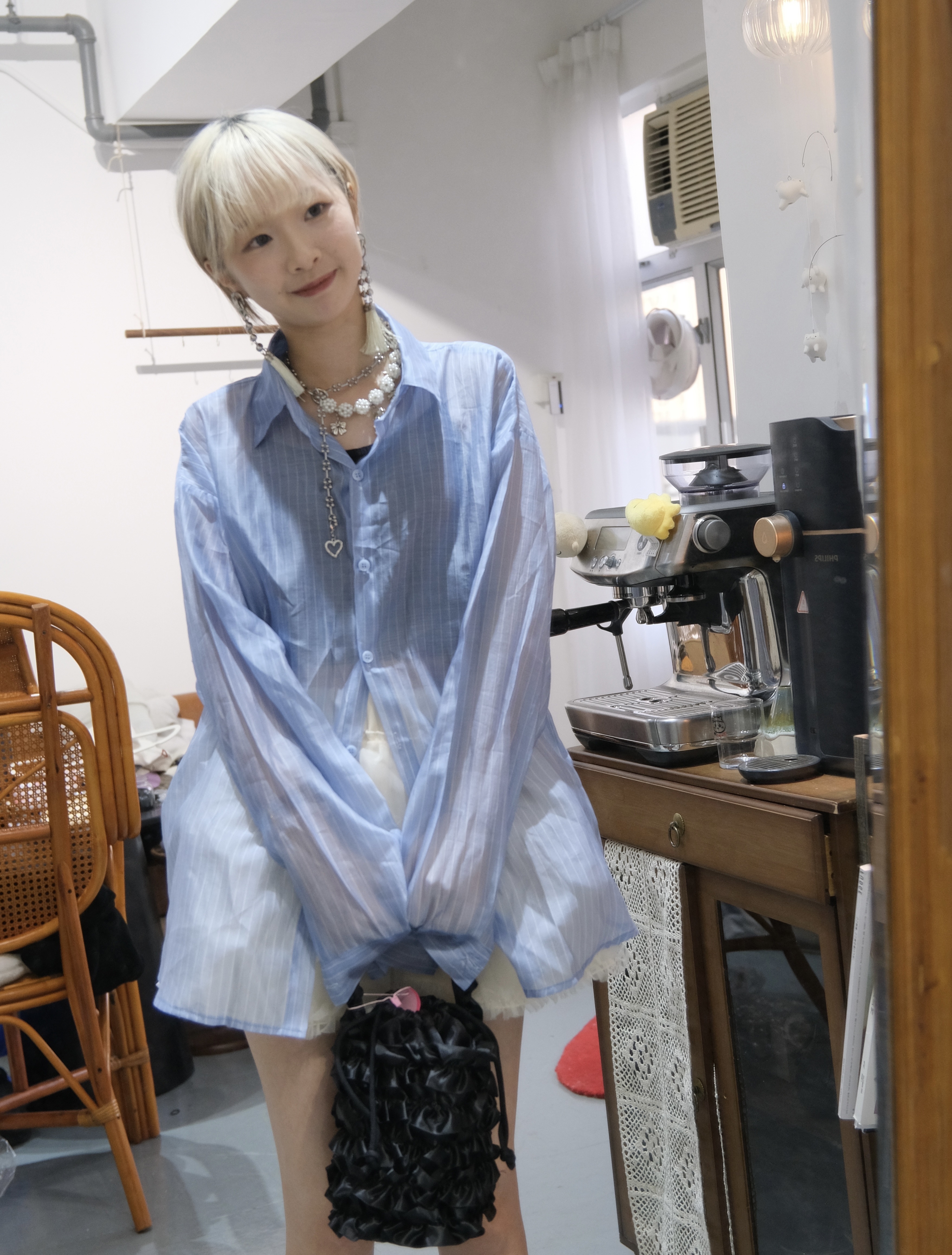 透明感直間紗恤