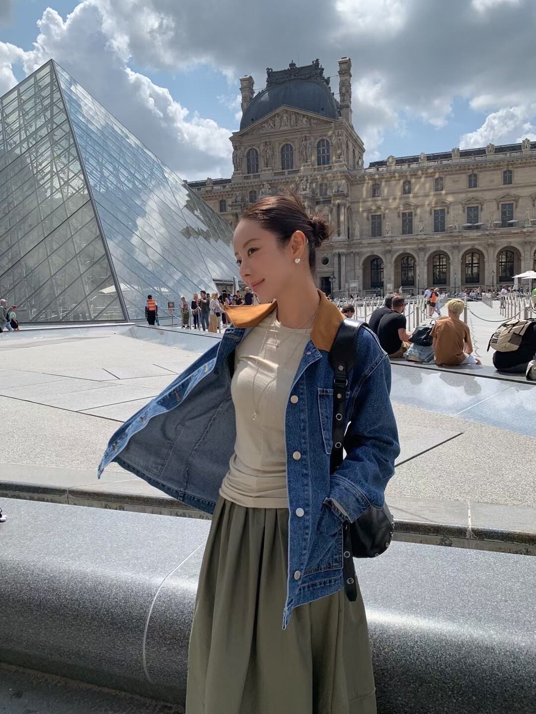 Natasia 摩登撞色領牛仔外套 [ 1色 / Free ]