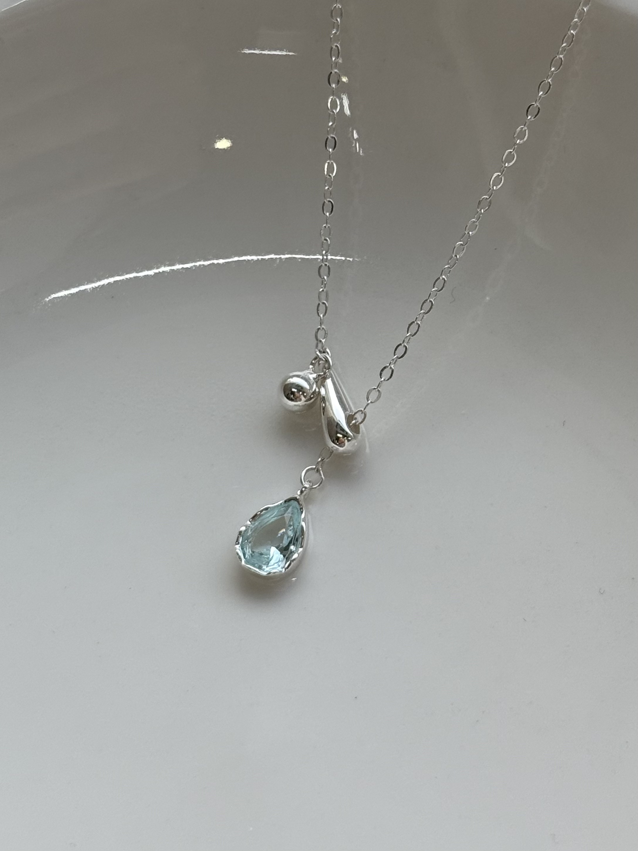 Soulmira｜藍色碎星💧水滴鋯石項鍊（鋯石+925銀）