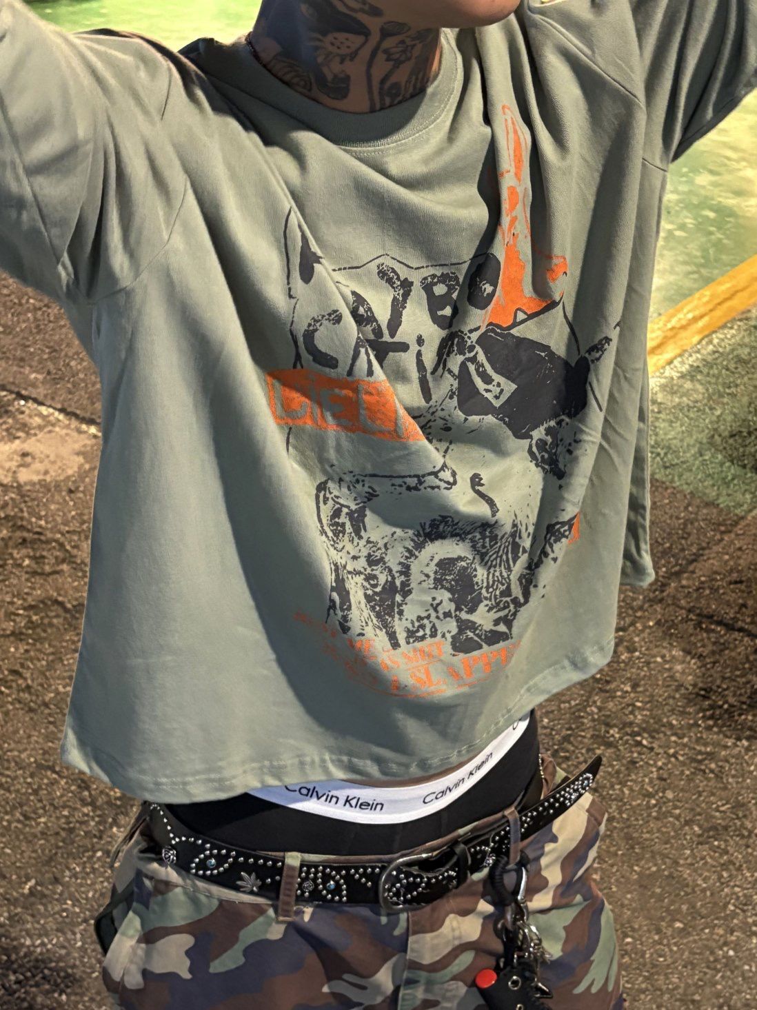 英文字圖案Boxy長袖衫 SCOPE-123T