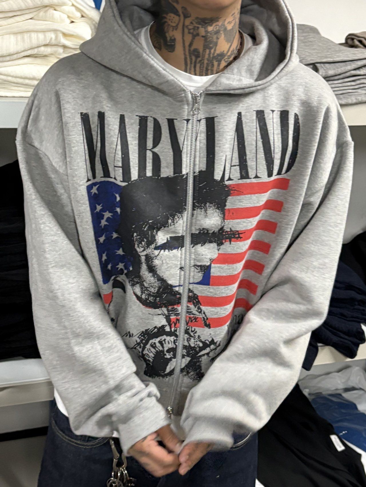 英文字圖案連帽拉鍊Boxy外套 SCOPE-127JK