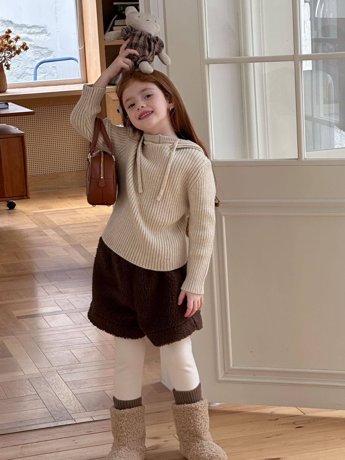 軟軟舒適連帽毛衣